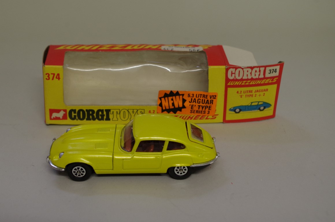 A Corgi Whizzwheels 4.2 Litre Jaguar E type 2+2, No.374, in mint condition - with 'New, 5.3 litre - Image 2 of 2