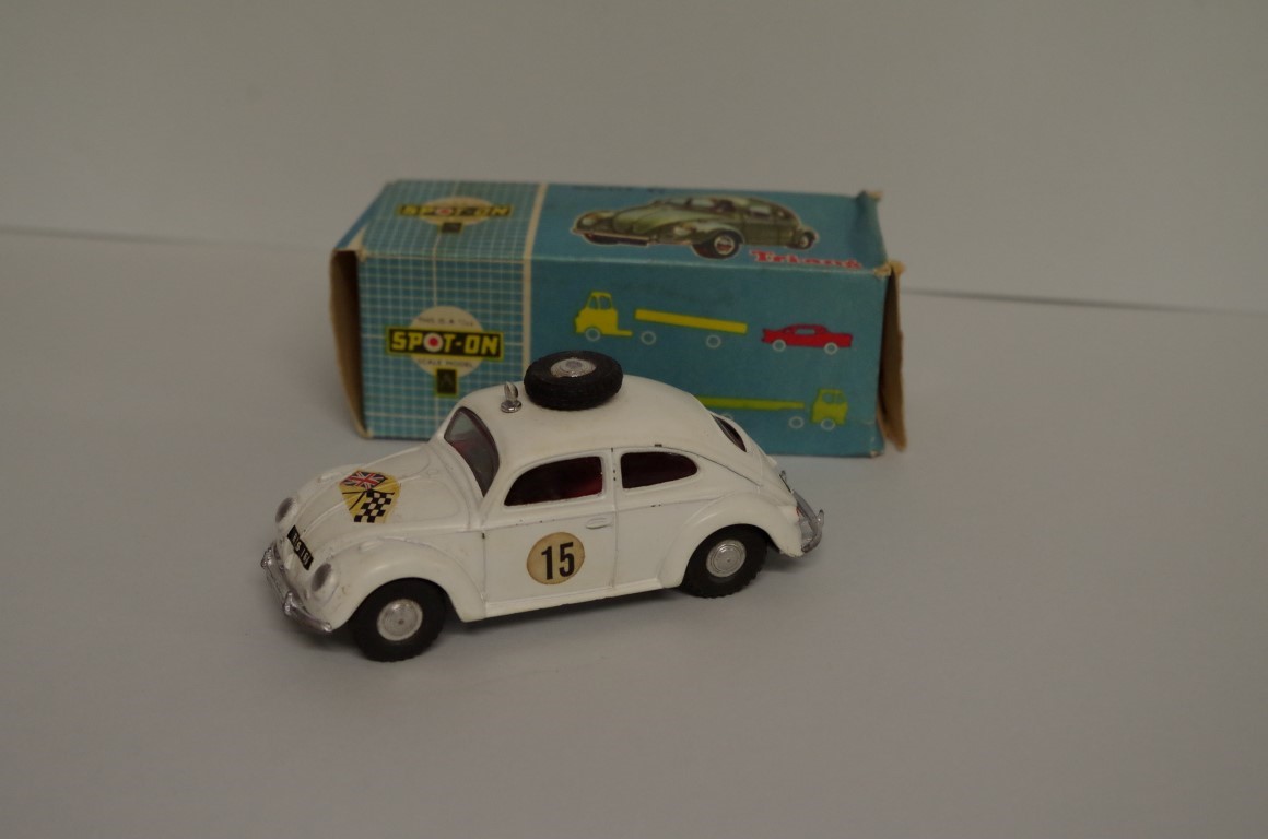 A Tri-ang Spot-On Volkswagen, No.195, white, boxed. - Image 2 of 2