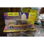 A Corgi Toys Lincoln Continental Executive Limousine, No.262, in carded blister pack with