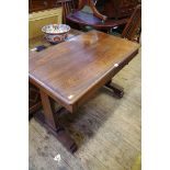 An early Victorian rosewood library type table, 99.5cm wide.