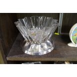 A silver mounted clear glass bowl, 19.5cm diameter.