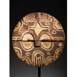 Tribal/Ethnographic: Kidumu disc shaped mask, Teke-Tsaye People, DRC, 2nd quarter of 20th century,