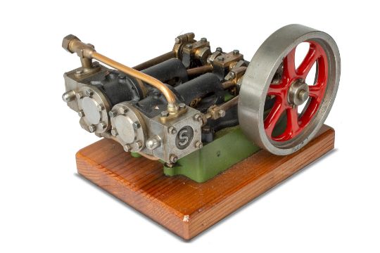 Engine/Collectibles: A model twin cylinder steam engine Stuart “Score” ¾ins diameter by ¾ins