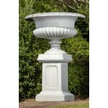 Plant pots/Planters: A monumental cast iron urn on pedestal, 2nd half 20th century, 240cm high by