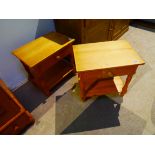 2 bedside cabinets