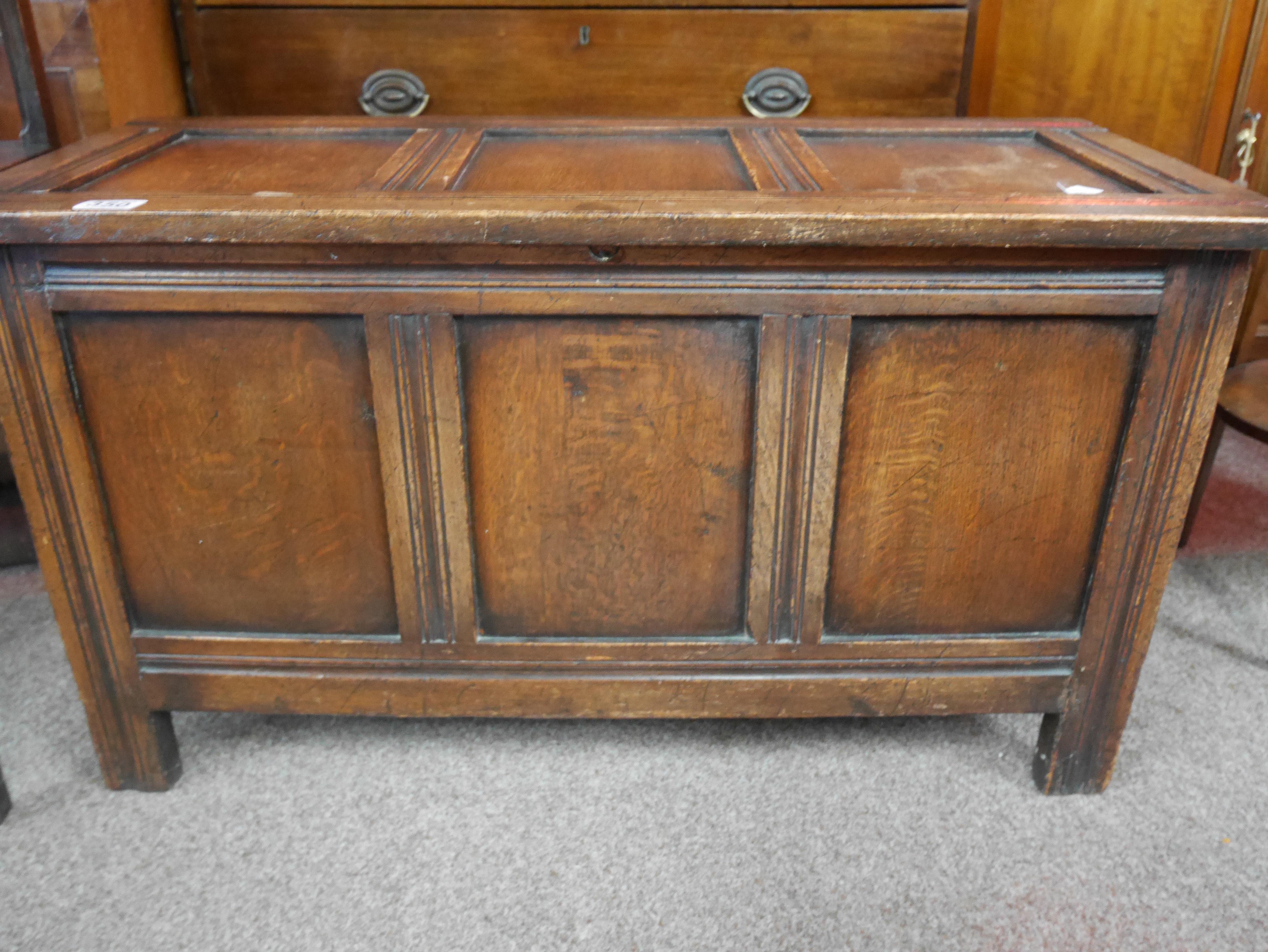 Oak blanket chest