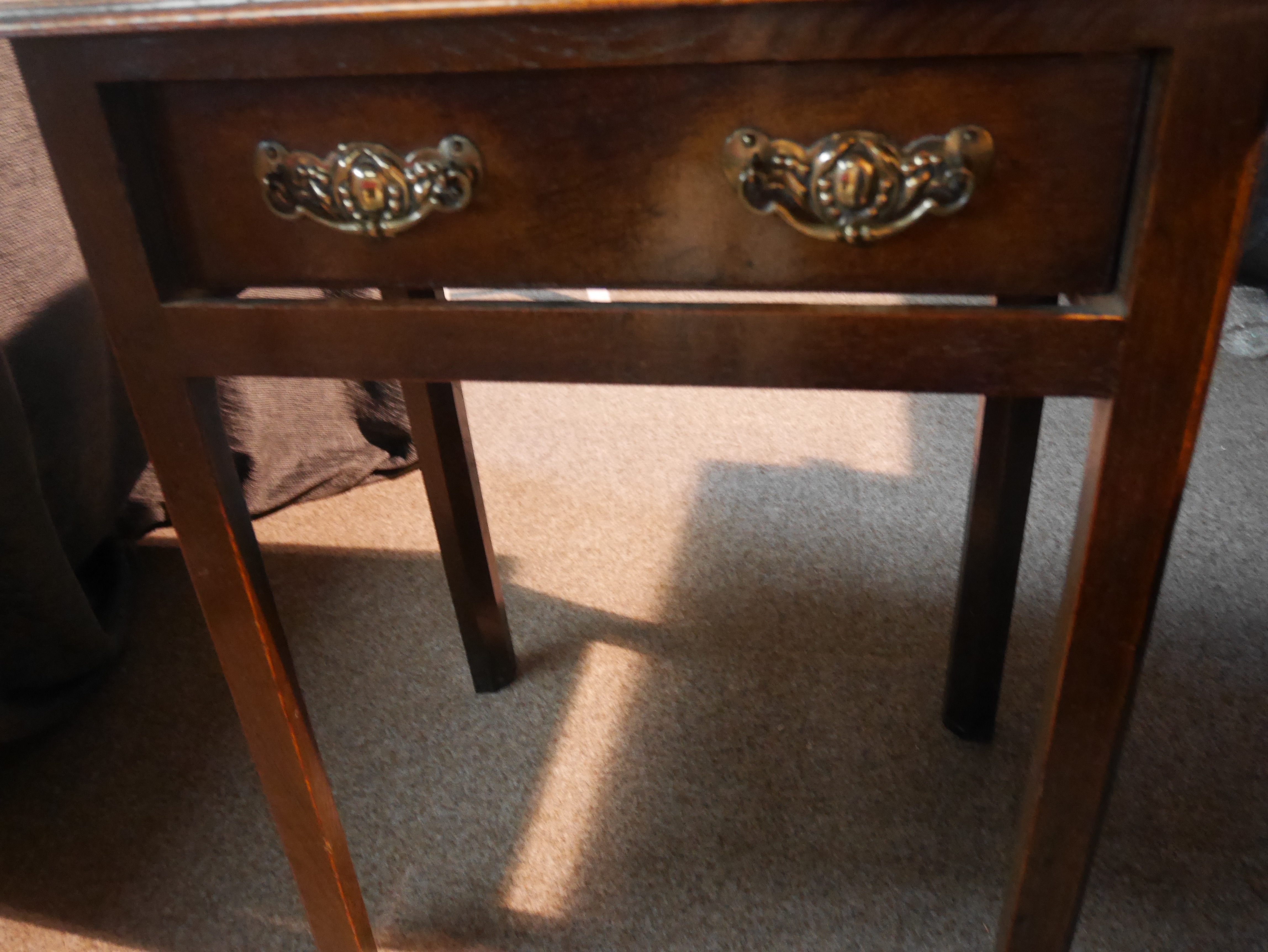 Georgian oak hall table