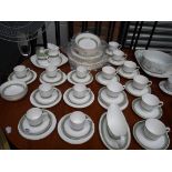 Royal Doulton 'Rondelay' service