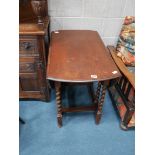 Oak drop leaf table