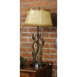 Table lamp with antler decoration