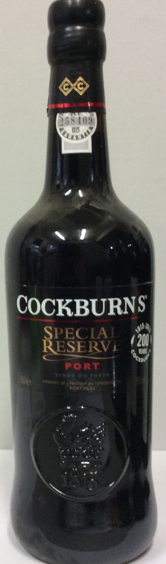 COCKBURN'S, A BOTTLE OF 2015 VINTAGE PORT Having a black seal cap and the label reading 'Cockburn'