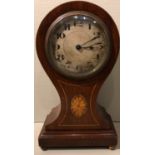 AN EDWARDIAN MAHOGANY INLAID BALLOON CLOCK With silvered dial. (h 24cm x w 13cm x d 8cm)