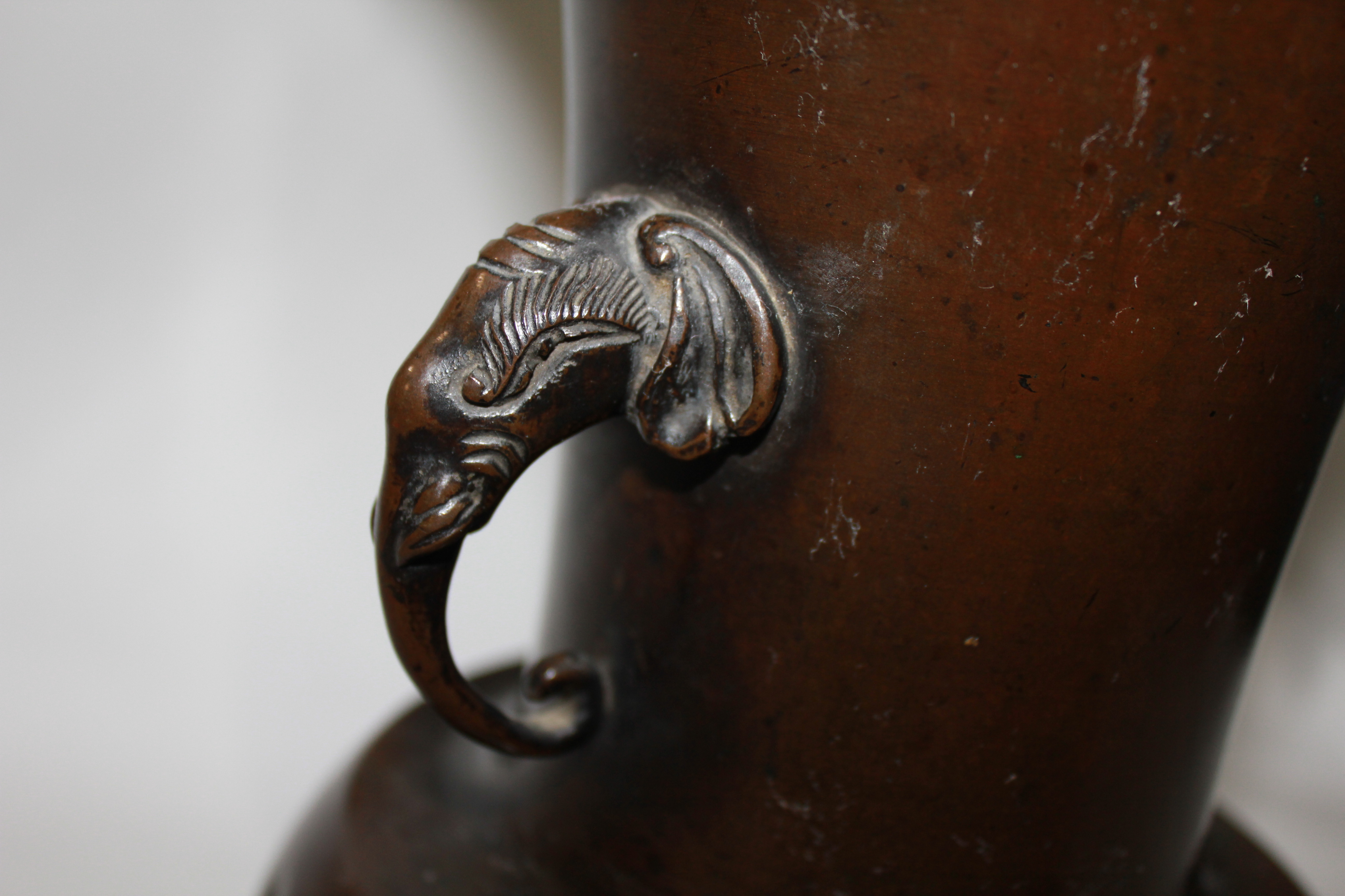 A LARGE JAPANESE BRONZE VASE, CIRCA 1800 With dark brown patination, the flared neck rising from the - Image 2 of 3