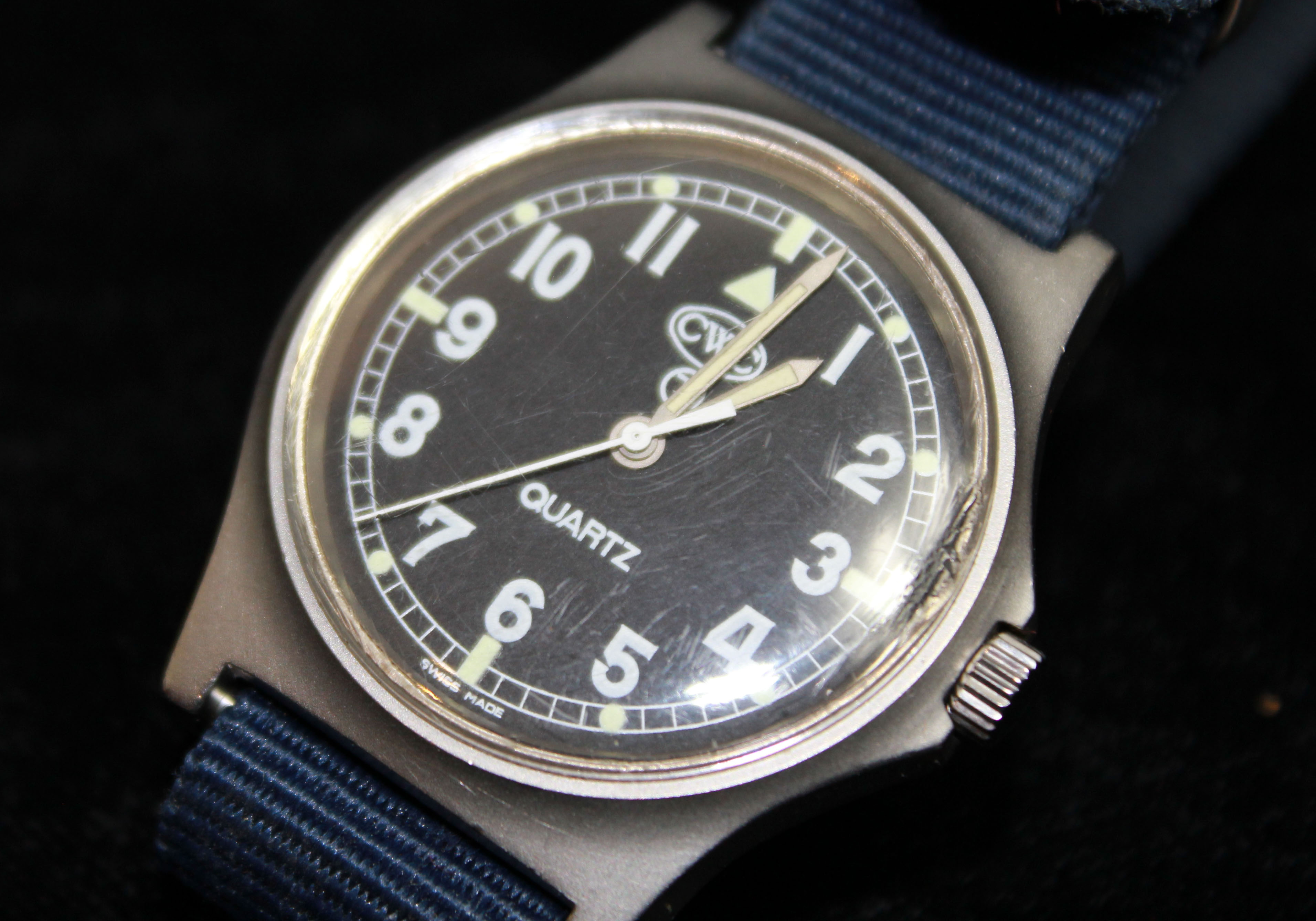 CABOT WATCH COMPANY, A LATE 20TH CENTURY STAINLESS STEEL MILITARY ISSUE GENT'S WRISTWATCH The