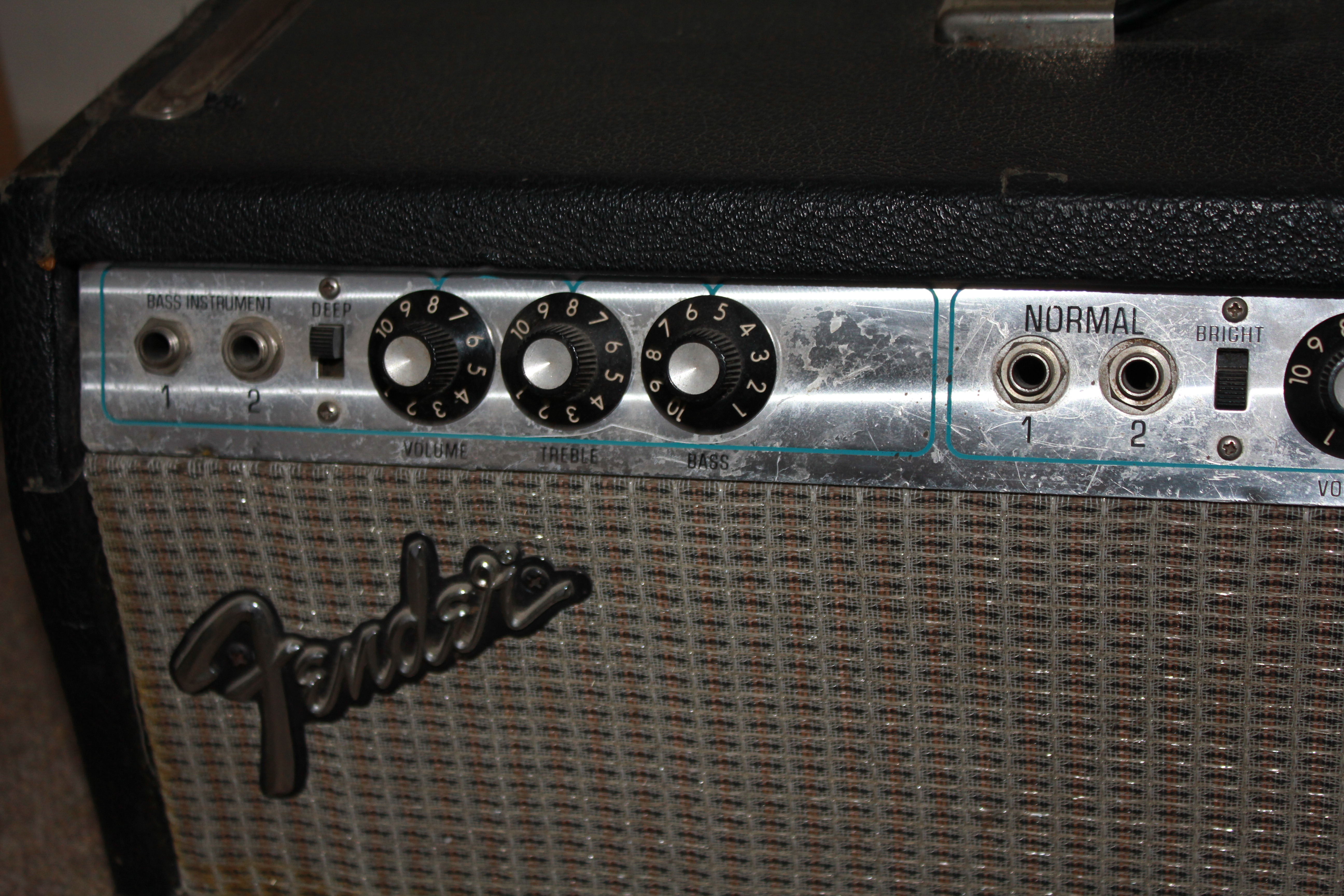 FENDER, BASSMAN, A 100 WATT BASS 4X12 SPEAKER CAB, CIRCA 1967/1968 Converted from USA 110v to UK - Image 2 of 7