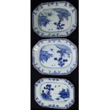 A COLLECTION OF THREE 18TH CENTURY CHINESE EXPORT BLUE AND WHITE PORCELAIN PLATES To include a