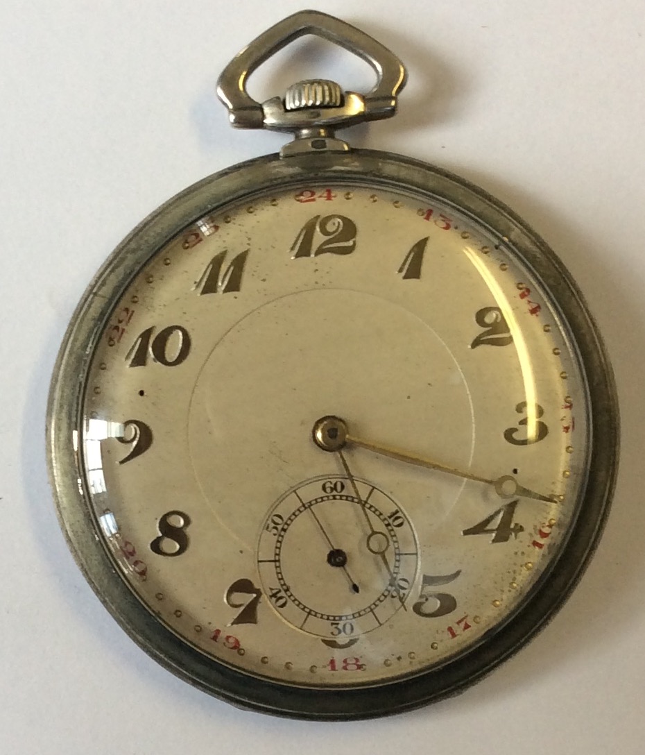 TISSOT, AN EARLY 20TH CENTURY SILVER GENT'S SLIMLINE WATCH Having a silver tone dial, gilt Arabic