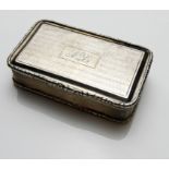 NATHANIEL MILLS, AN EARLY 19TH CENTURY RECTANGULAR SILVER SNUFF BOX With engine turned engraved