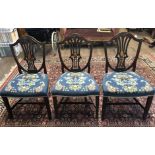 A SET OF THREE EARLY 20TH CENTURY MAHOGANY AND SHELL INLAID DINING CHAIRS Of Regency design with