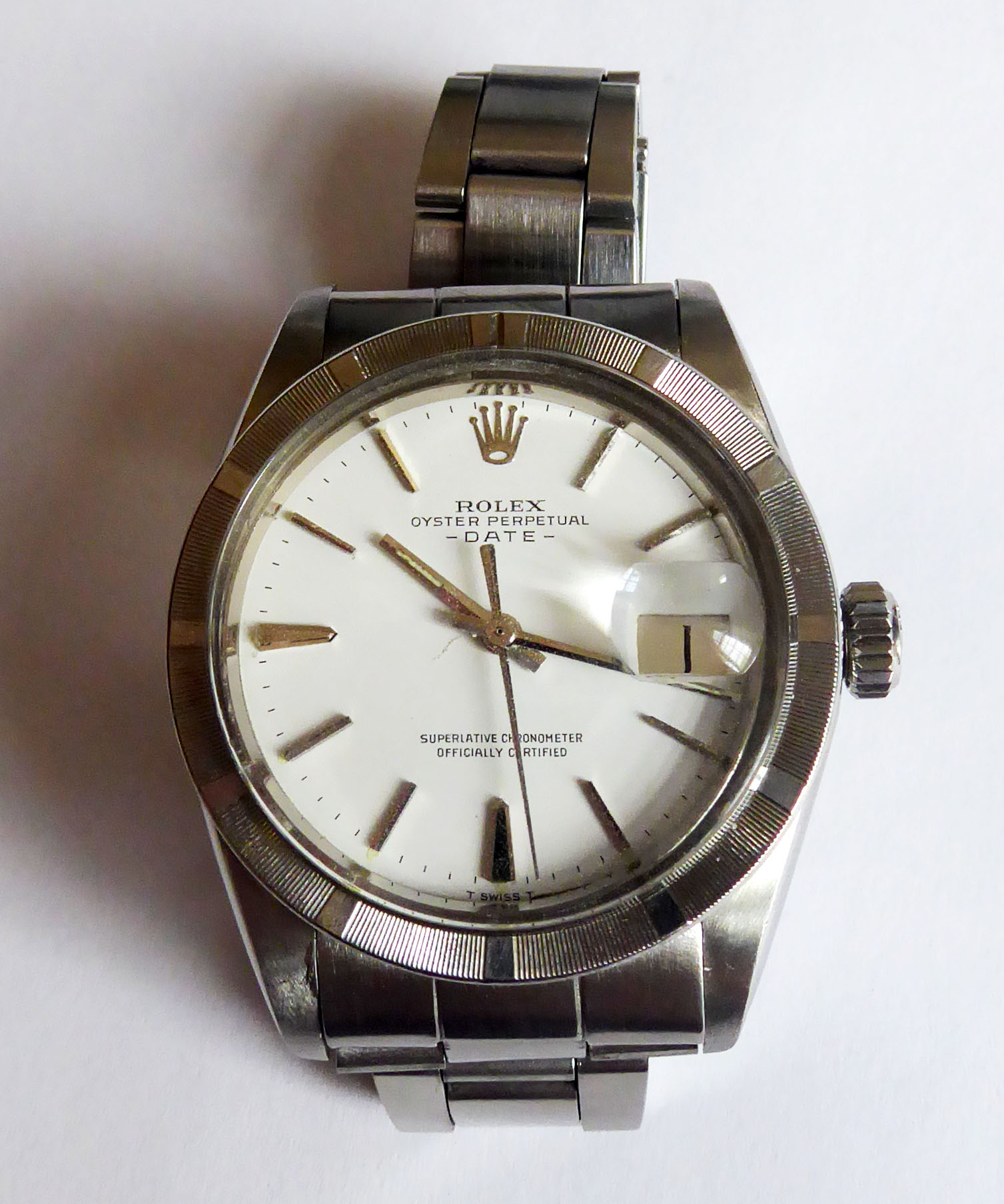 ROLEX, OYSTER PERPETUAL 'DATE', A 1969 GENT'S WRISTWATCH The white circular dial with stainless