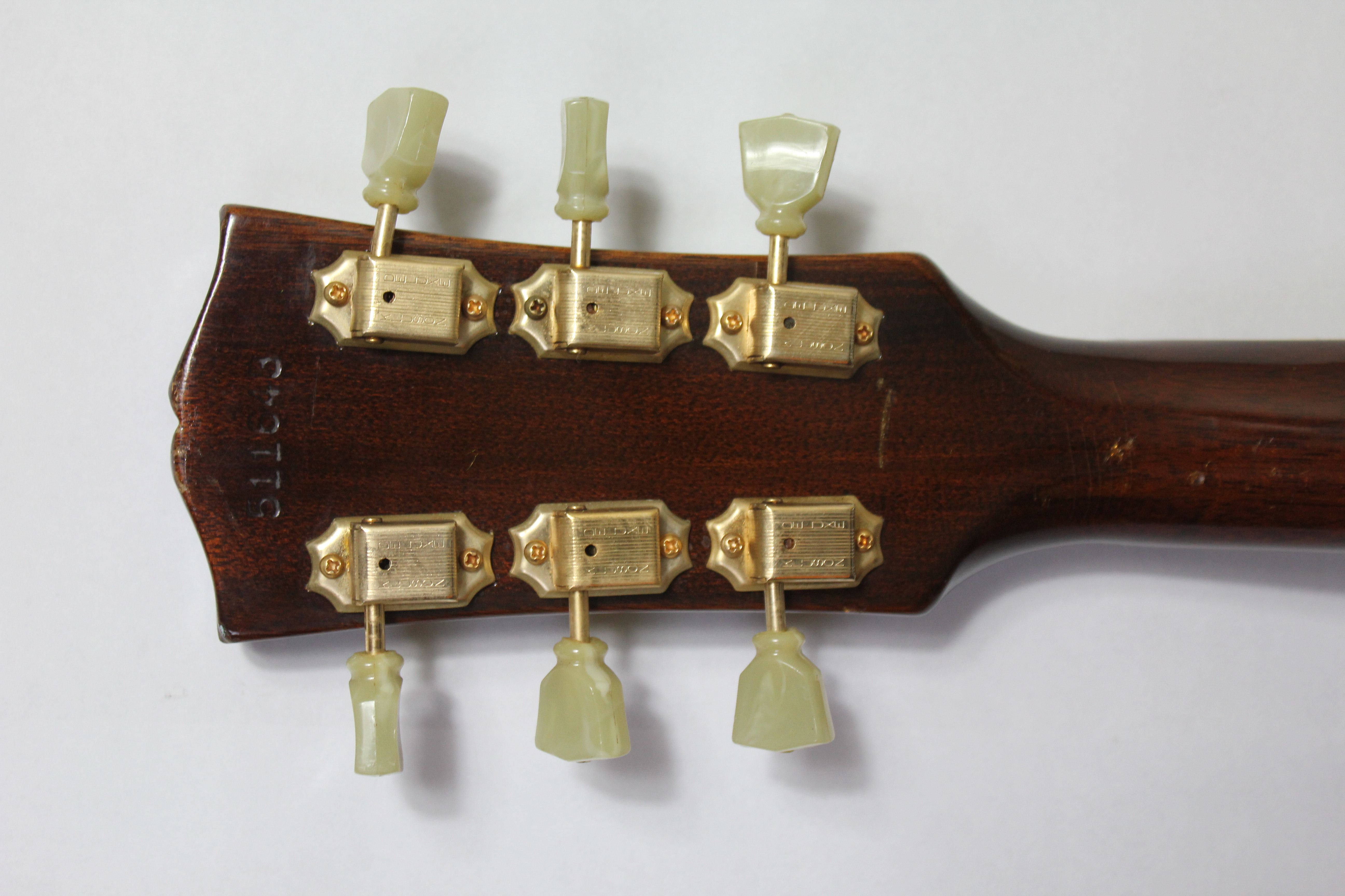 GIBSON, A VERY RARE ES 345 STEREO GUITAR, CIRCA 1965 (Minimum play), complete with hang tags, - Image 7 of 28