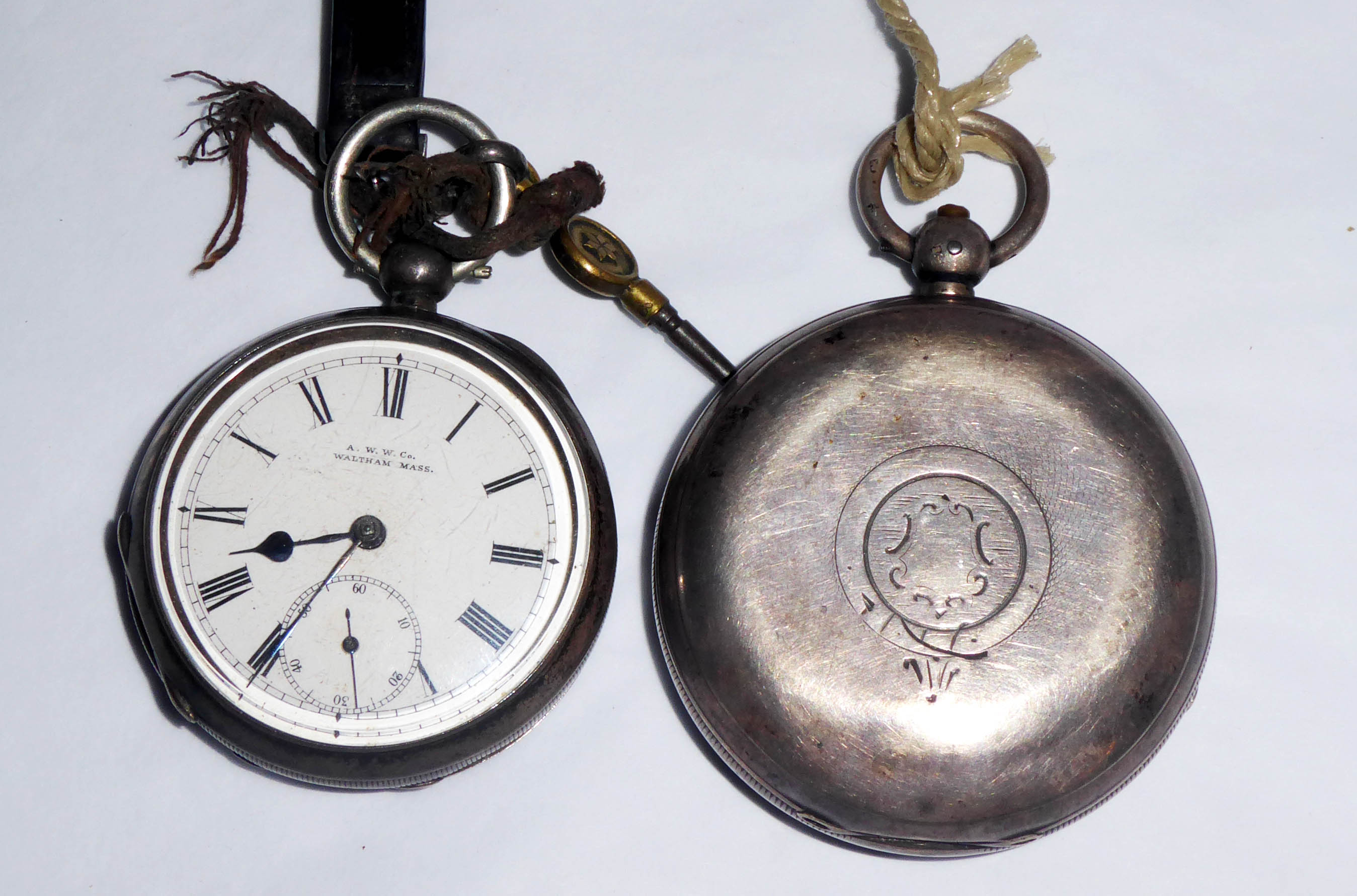 TWO 19TH CENTURY SILVER OPEN FACED POCKET WATCHES To include a Waltham Mass pocket watch, the - Image 2 of 2