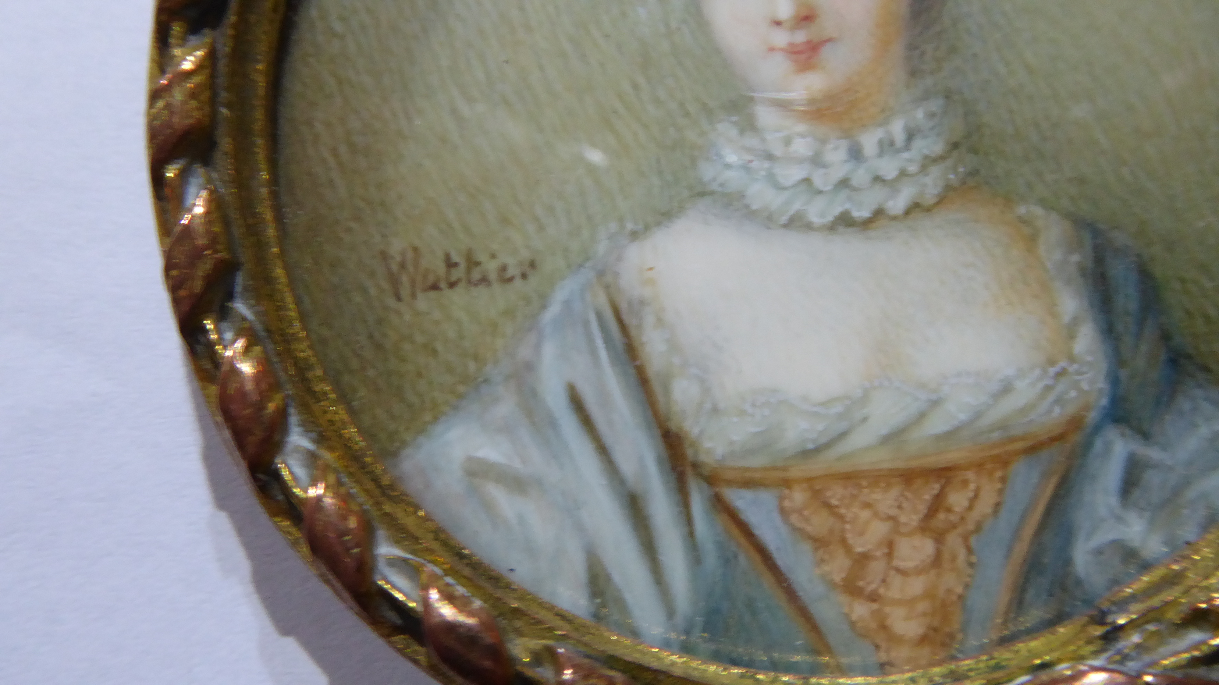 CHARLES EMILE WATTIER, FRENCH, 1800 - 1868, CIRCULAR PORTRAIT MINIATURE ON IVORY Maiden wearing a - Image 3 of 3