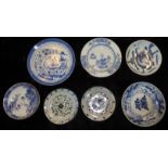 A COLLECTION OF SIX CHINESE EXPORT PORCELAIN DISHES Two hand painted with stylized scrolls, a dragon