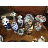 ASSORTED JOB LOT OF ORIENTAL VASES TO INCLUDE ONE LARGE GINGER JAR AND SMALL JUG (8 PIECES)
