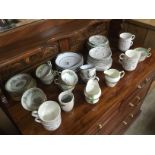 ASSORTED COLLECTION OF CUPS / SAUCERS AND PLATES