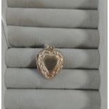 9CT GOLD EMBOSSED HEART LOCKET