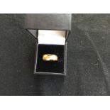 9CT GOLD RING SIZE Q 4.5G