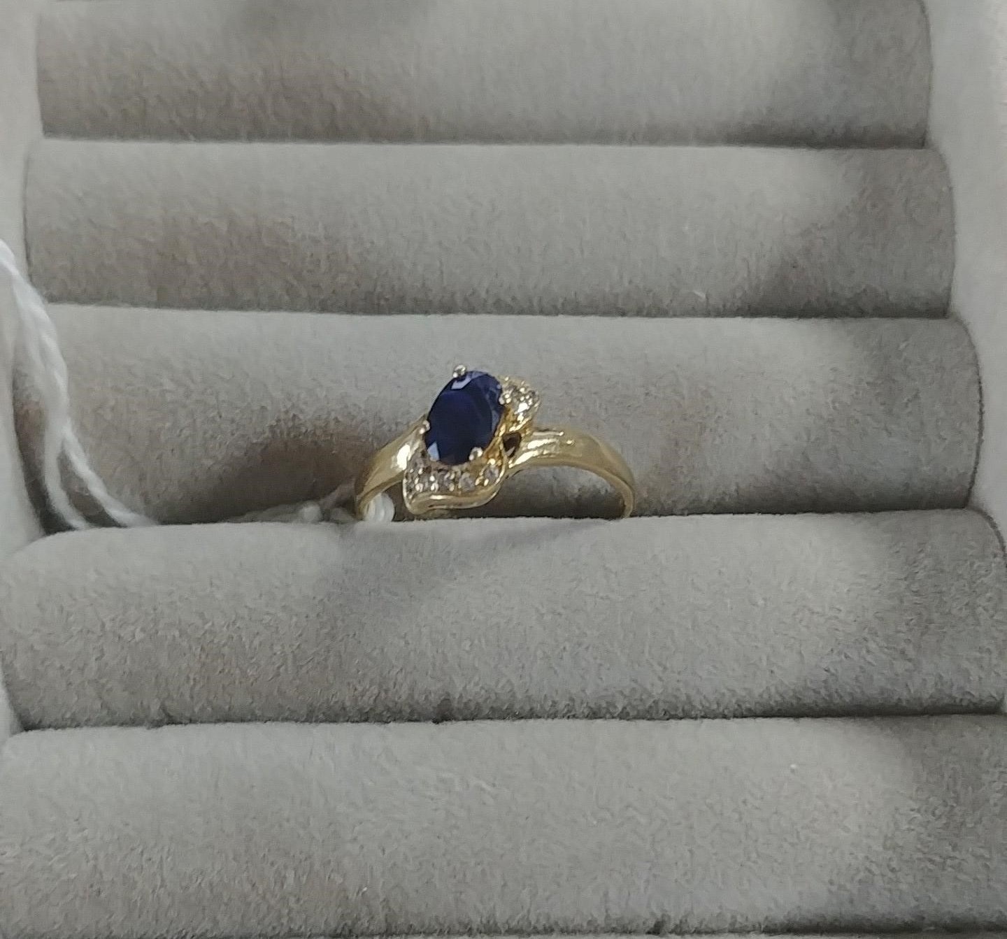 L 18CT GOLD SAPPHIRE AND DIAMOND