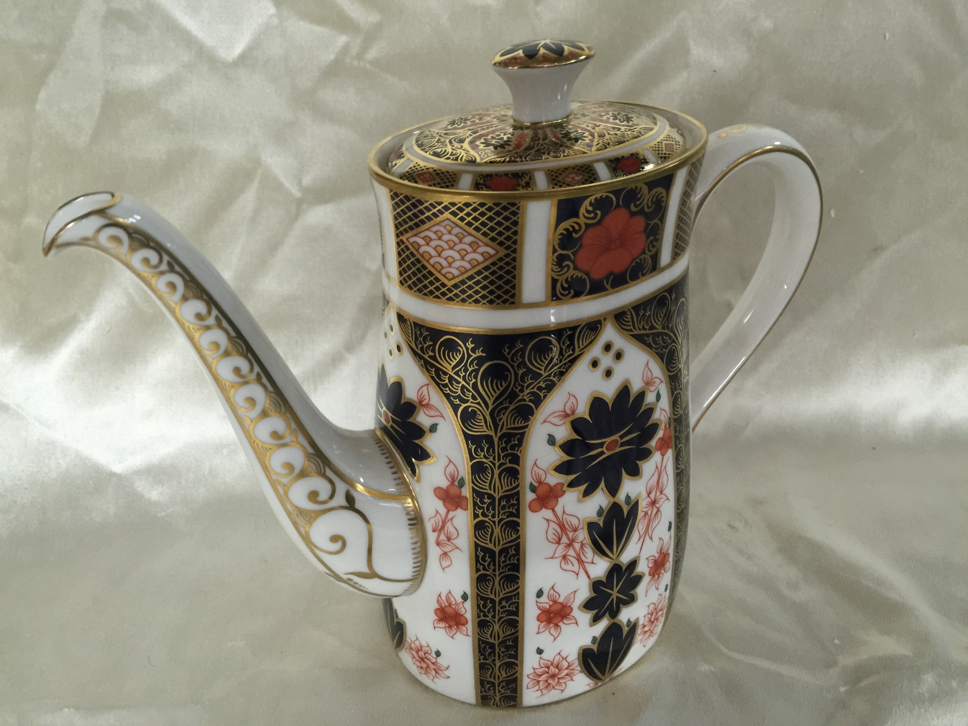 LARGE ROYAL CROWN DERBY COFFEE POT - Image 2 of 2