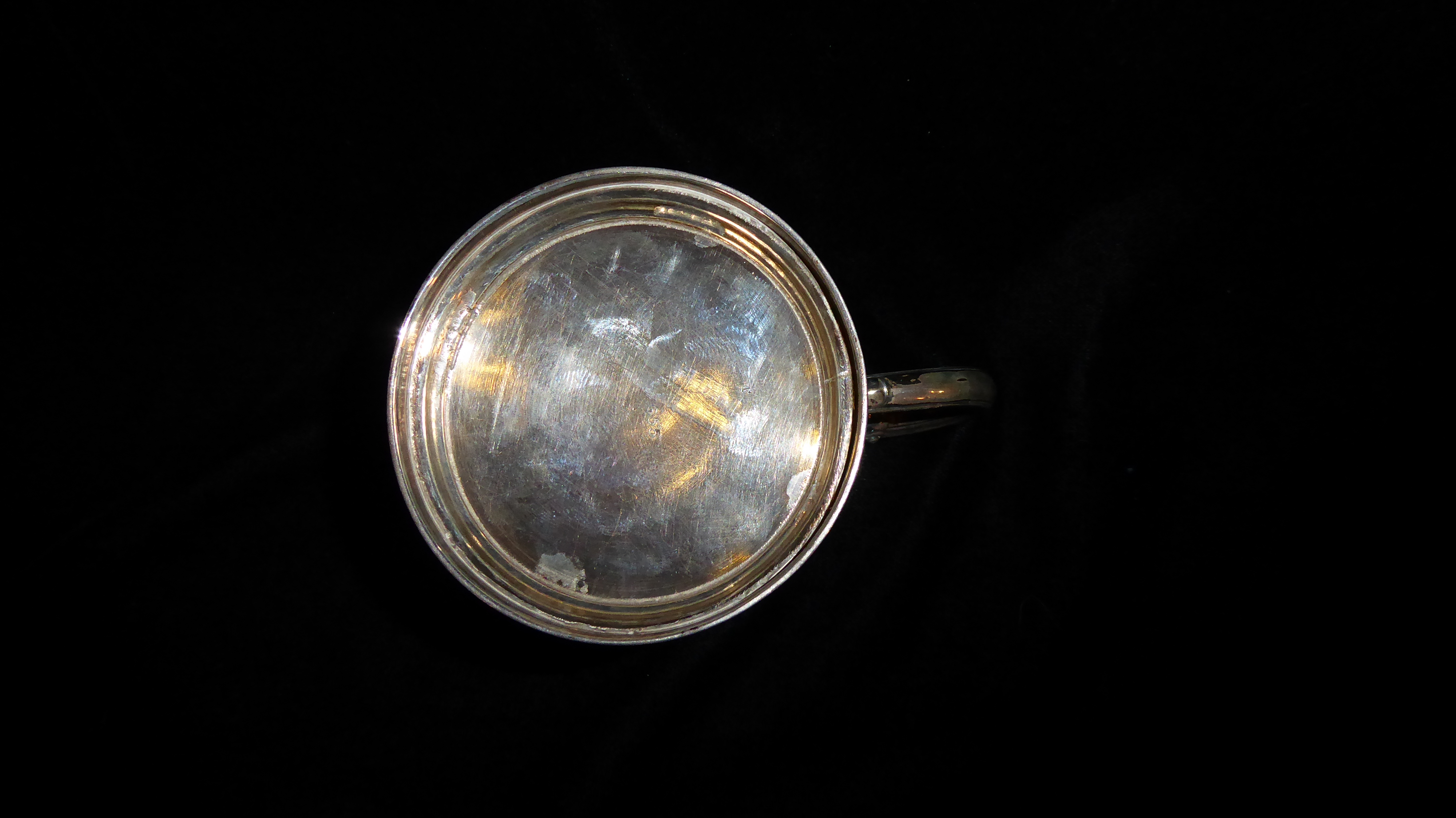 A VICTORIAN SILVER CHRISTENING MUG Having a scrolled handle and finely engraved decoration, - Image 3 of 3