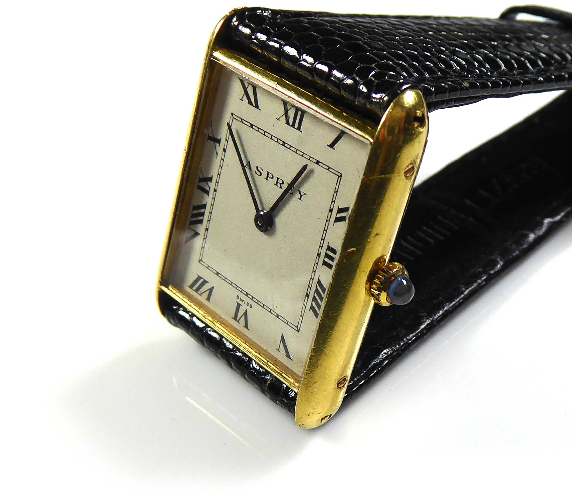 ASPREY, A VINTAGE 18CT GOLD GENT'S WRISTWATCH The rectangular dial with sapphire set winder, - Image 6 of 6