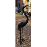 A LIFE SIZE BRONZE STATUE OF A CRANE. (153cm)