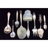 GEORG JENSEN, A COLLECTION OF EARLY 20TH CENTURY DANISH SILVER FLATWARE Comprising a cake slice with