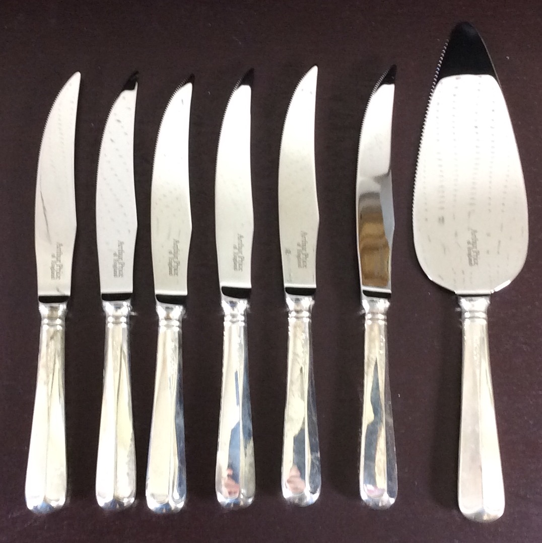 A MILLENNIUM HALLMARKED SILVER CANTEEN OF CUTLERY Comprising 151 pieces, rattail pattern, hallmarked - Image 3 of 3