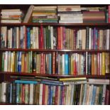 A LARGE QUANTITY OF 20TH CENTURY HISTORY, TRAVEL, BIOGRAPHY AND TOPOGRAPHICAL BOOKS. Condition: