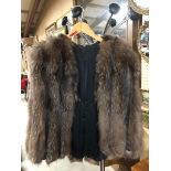 VINTAGE LADIES FOX FUR JACKET GOOD CONDITION