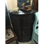 CARVED OAK GEORGIAN CORNER CABINET