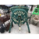 LARGE CAST IRON ANTIQUE AGRICULTURAL IRISH SELF FEEDING ROUTE CUTTER MADE BY WEXFORD NEW STAR