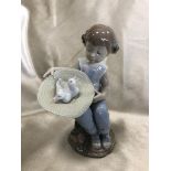 LLADRO SPANISH PORCELAINE 'WHAT A SUPRISE' YEAR 2000 MODEL 6759 GOOD CONDITION BOXED