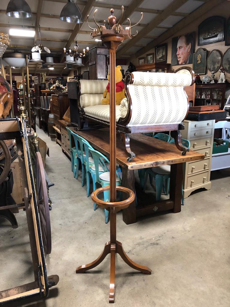 EARLY 20TH CENTURY SOLID ROSE WOOD COAT AND HAT STAND WITH SIX BRASS HOOKS GOOD CONDITION H X 195