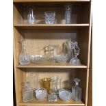 JOB LOT OF GLASSWARE (22 PIECES)