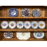 14 PIECES OF ASSORTED PORCELAIN TO INCLUDE 4 LARGE DISHES , 3 DECORATIVE CHARGERS, AND A SET OF 6