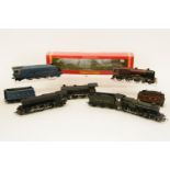 A collection of railway locomotives, to include a Hornby 'Sir Nigel Gresley', and 'Lord Rathmore'
