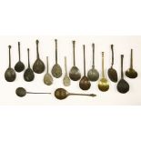 Sixteen early metal and pewter spoons,16th century and later, largest 20cm long (16)