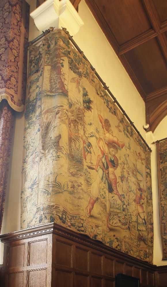 Lots 300 to 304AN IMPORTANT PART SET OF FIVE BRUSSELS TAPESTRIES FROM 'THE LABOURS OF HERCULES' - Image 2 of 2